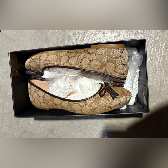 Coach Brown Patterned Loafers with Tassel Detail - Picture 3 of 5